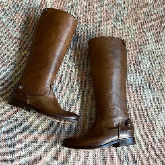 Frye Melissa Button Back Zip - Picture 2 of 8